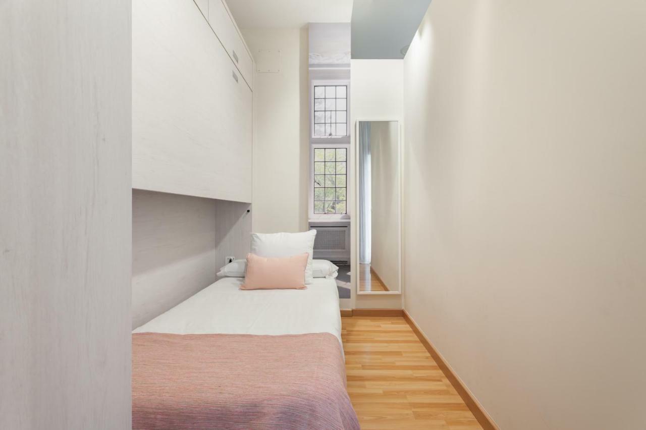 Art House Sagrada Familia Apartment บาร์เซโลนา ภายนอก รูปภาพ